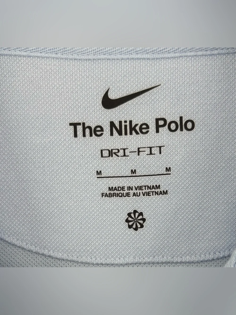 Nike Polo Men's Medium Light Blue Dri-FIT Bear Logo Short Sleeve Golf Shirt